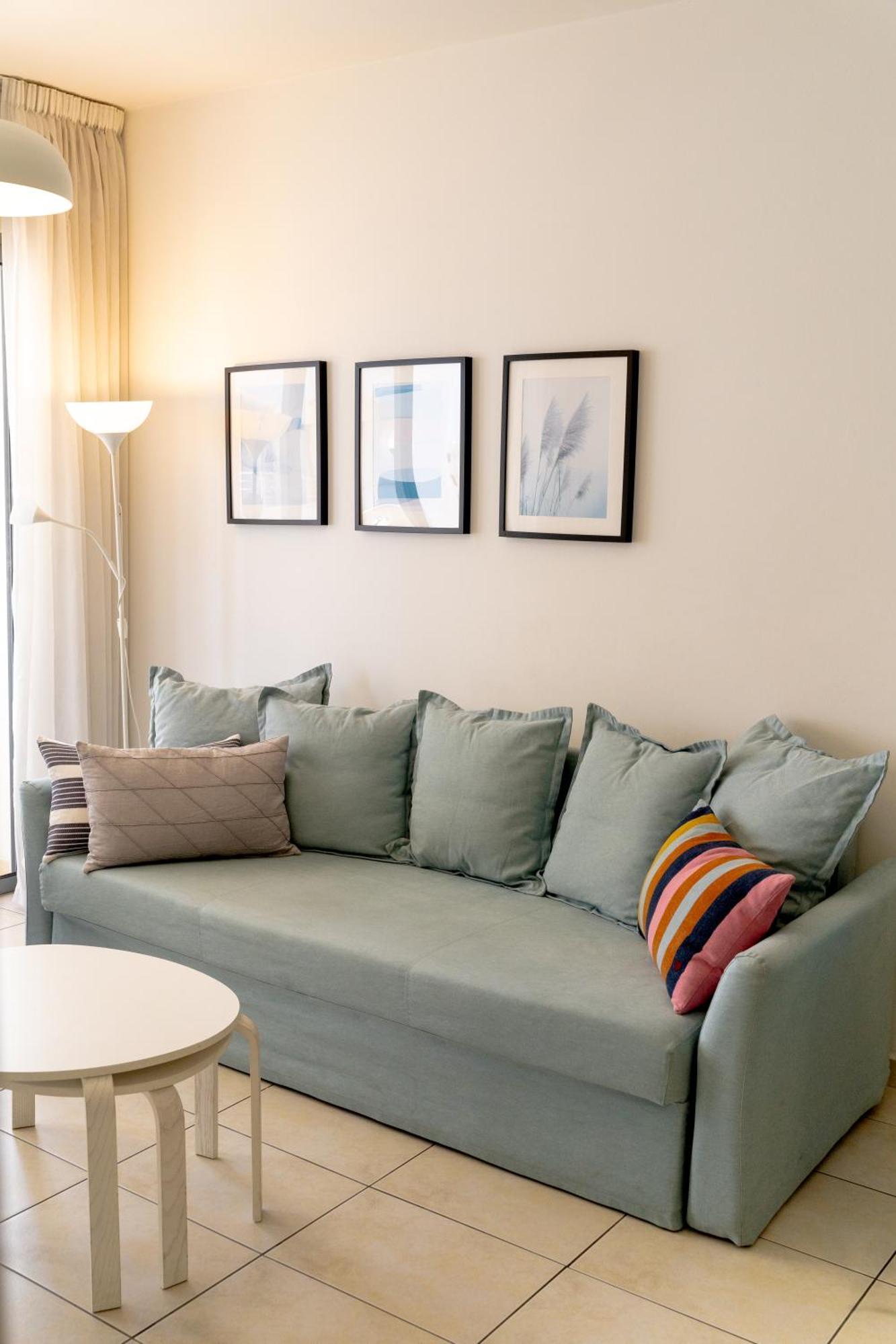 Blue Dawn Center Flat Apartment Larnaca Exterior photo